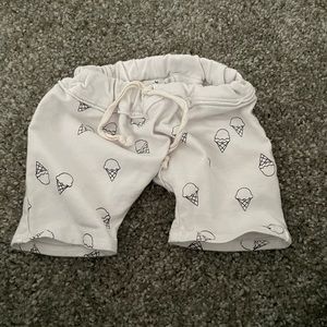 Gently Used Oh Baby! Pocket Shorts